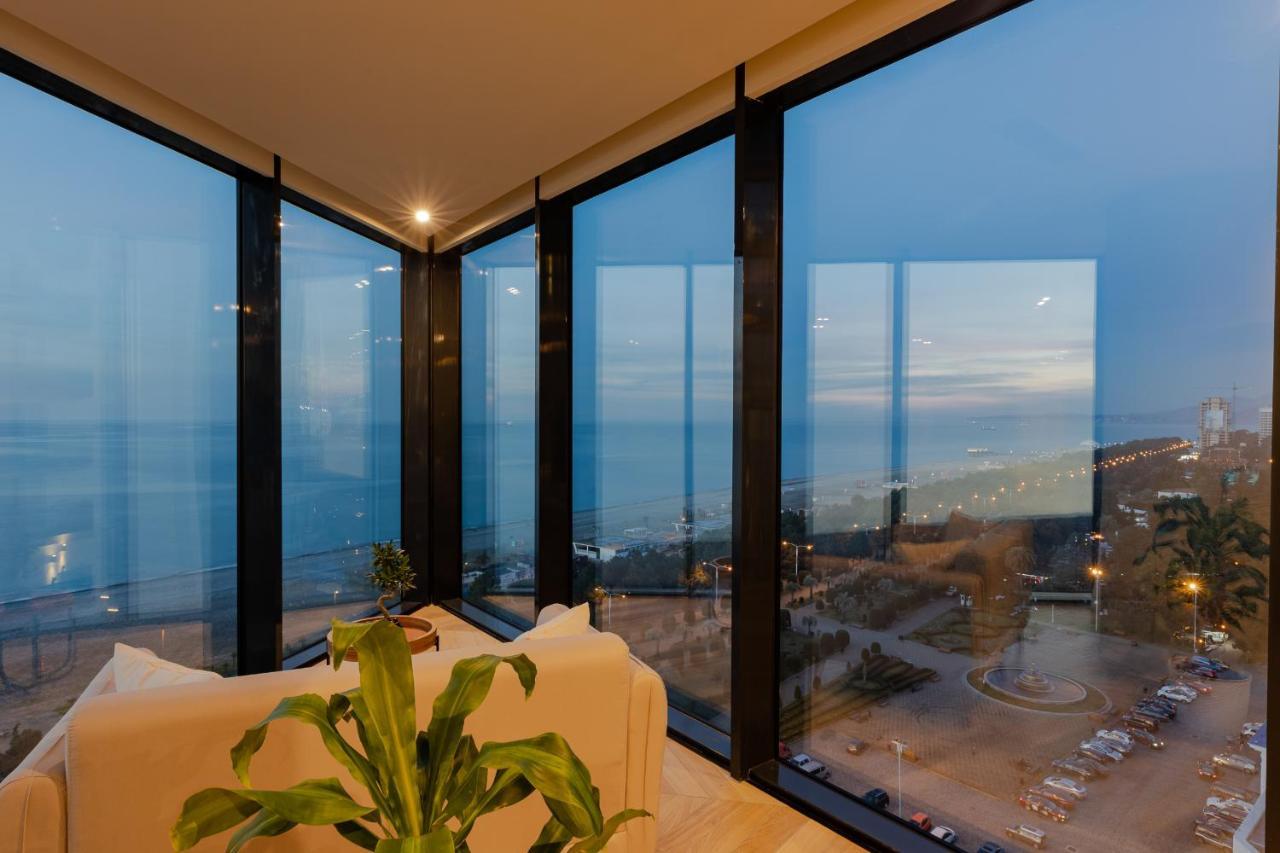 Miramar Luxury Residences Batumi Bagian luar foto View from the 10th floor
